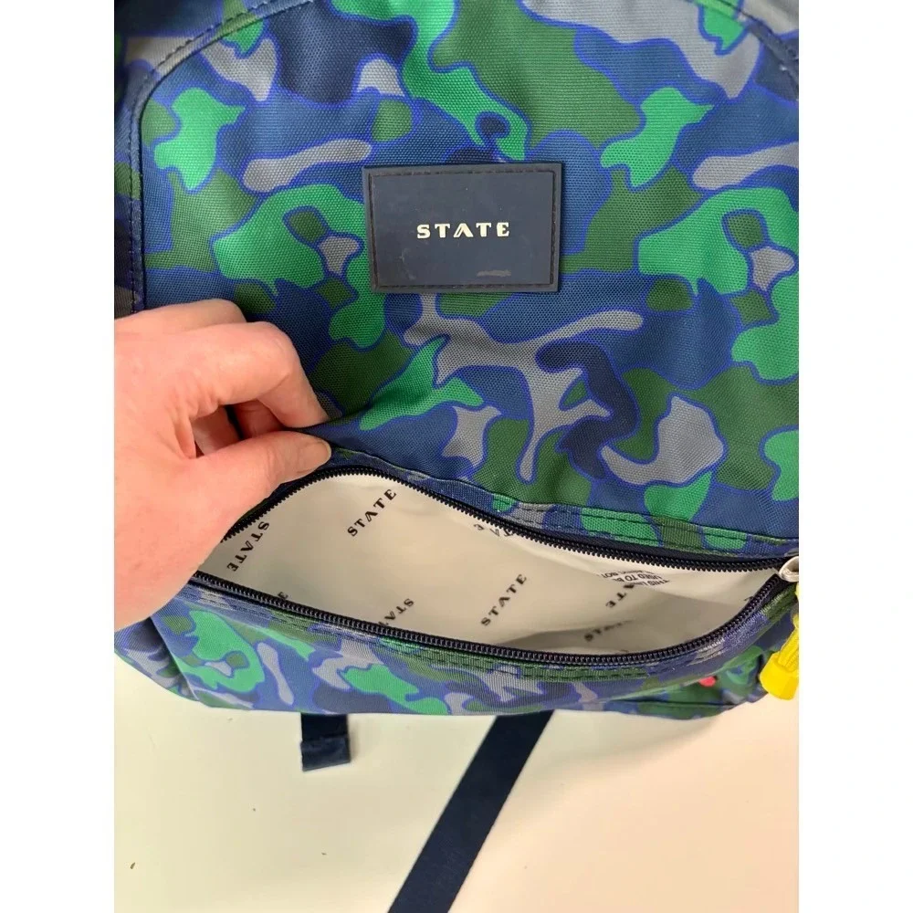 STATE Kane Kids Backpack Green Blue Camouflage School Travel Outdoor Camo 2 Zip‎